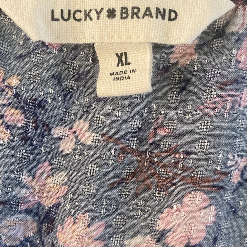 Lucky BrandWomen's FloralTop XL - Picture 2 of 2